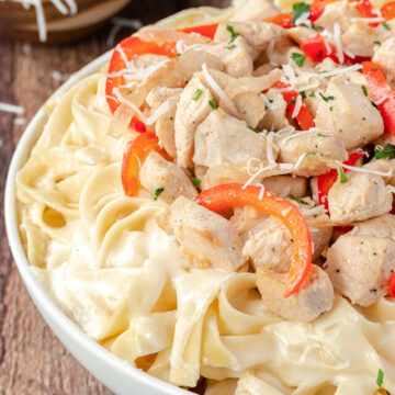Chicken Fettuccine Alfredo in a bowl