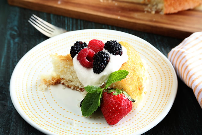 Old Fashioned Skillet Cake (or Plain Cake)