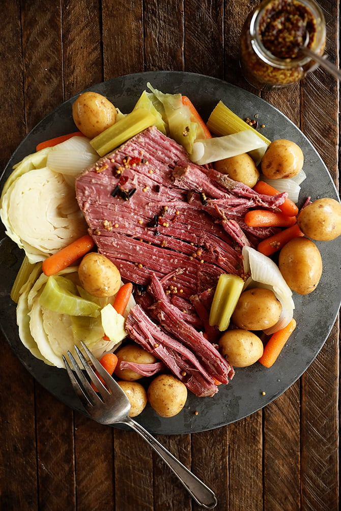 Slow cooker corned beef and cabbage