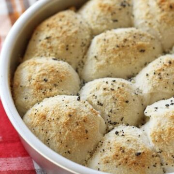 cropped-Easy-Garlic-Rolls-Pinterest.jpg