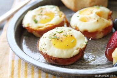 Baked Ham & Pimento Cheese Egg Cups