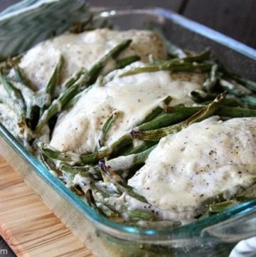 This Roasted Garlic Ranch Chicken Bake is a quick and easy way to get a complete meal on the table!