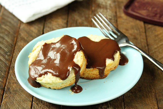 This Is How to Make Southern Chocolate Gravy