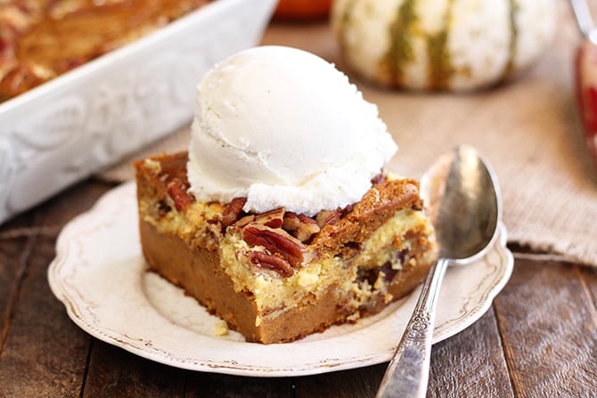 Pumpkin-Spice Dump Cake