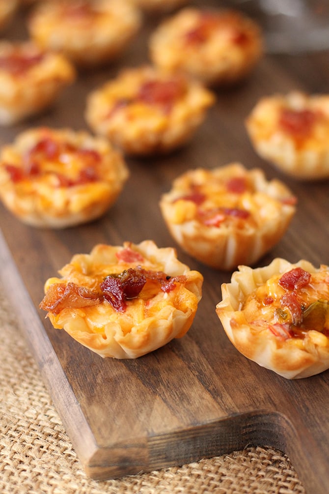 https://southernbite.com/wp-content/uploads/2018/11/Pimento-Cheese-Bites-3.jpg