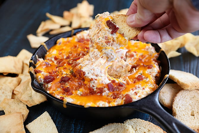 Cheesy Chicken Bacon Ranch Dip