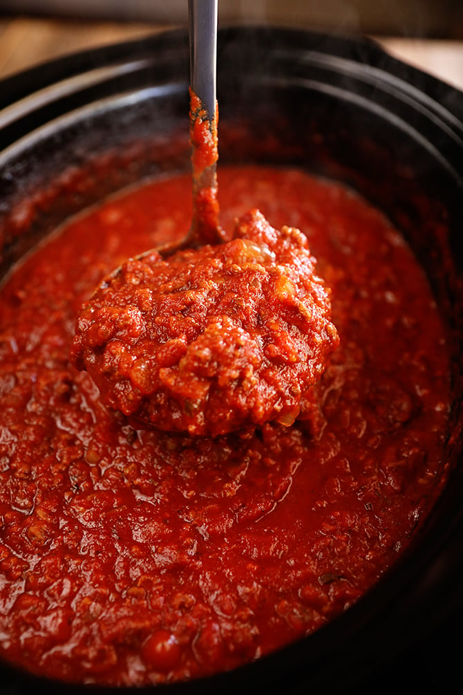 slow-cooker-spaghetti-sauce-favehealthyrecipes