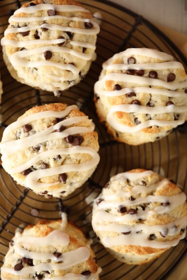 Cooling rack with Chocolate Chip Biscuits