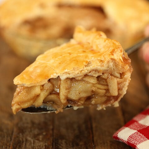 Simple Apple Pie - Southern Bite