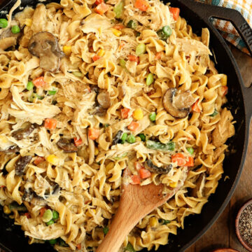 Overhead view of One-Pot Chicken Pot Pie Noodles in skillet.